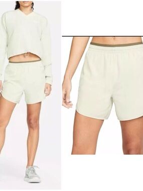 Nike Dri Fit Tempo Luxe Running Shorts 5” Green New with Tags